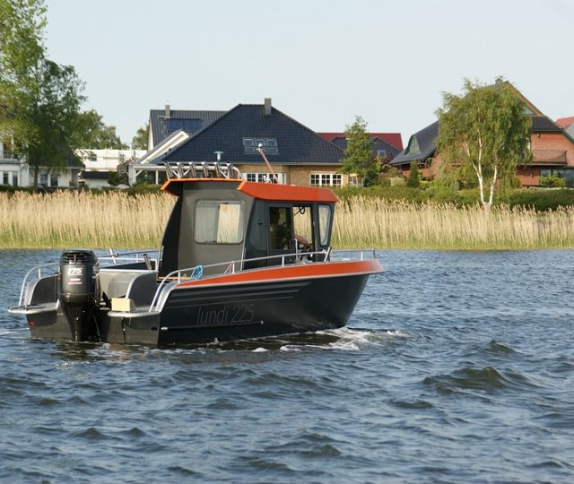 Galerie: Lundi 225 Weelhouse