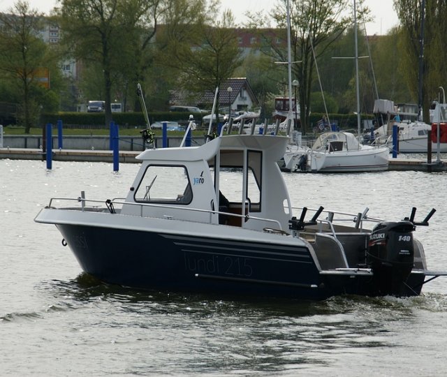 Galerie: Lundi 215 Weelhouse